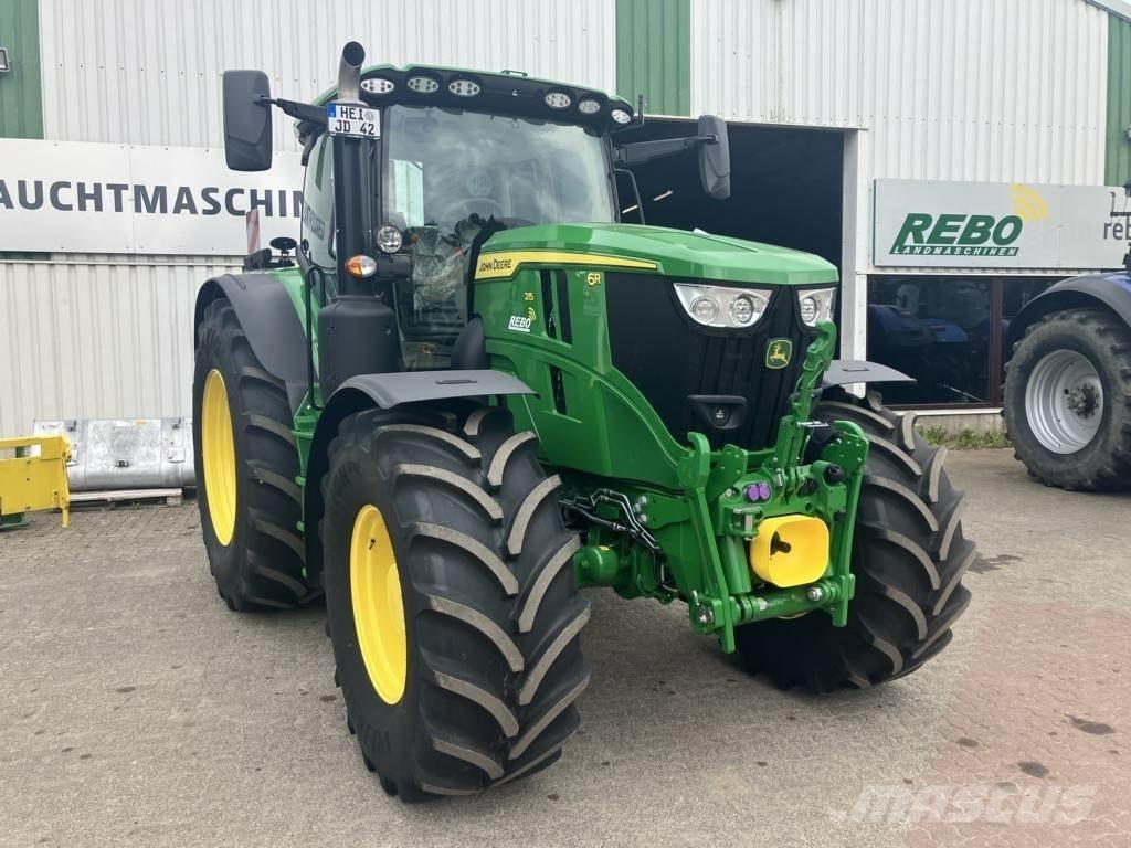John Deere 6R215 Trattori