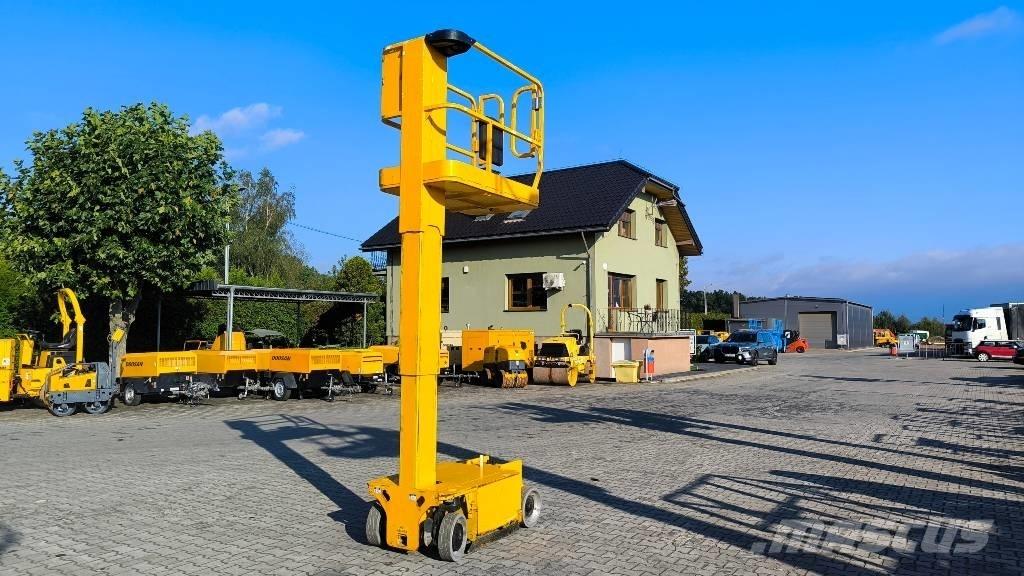 JLG 1230 ES Sollevatori verticali