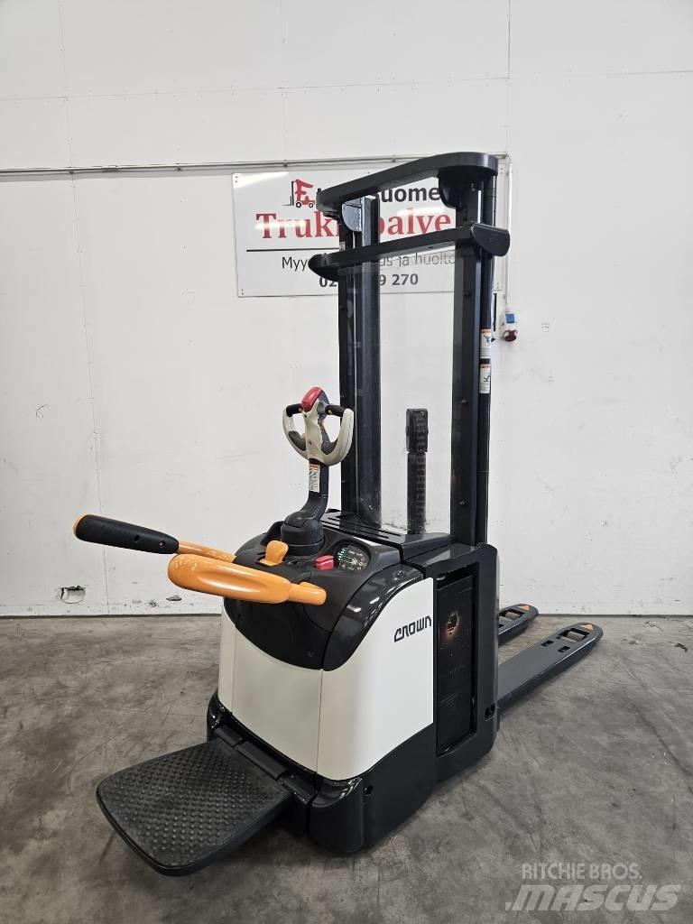 Crown ETi 4000 1.6 Carelli stoccatori  automatici-usati