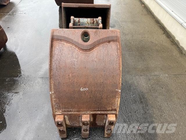 Liebherr 600 mm Pinze