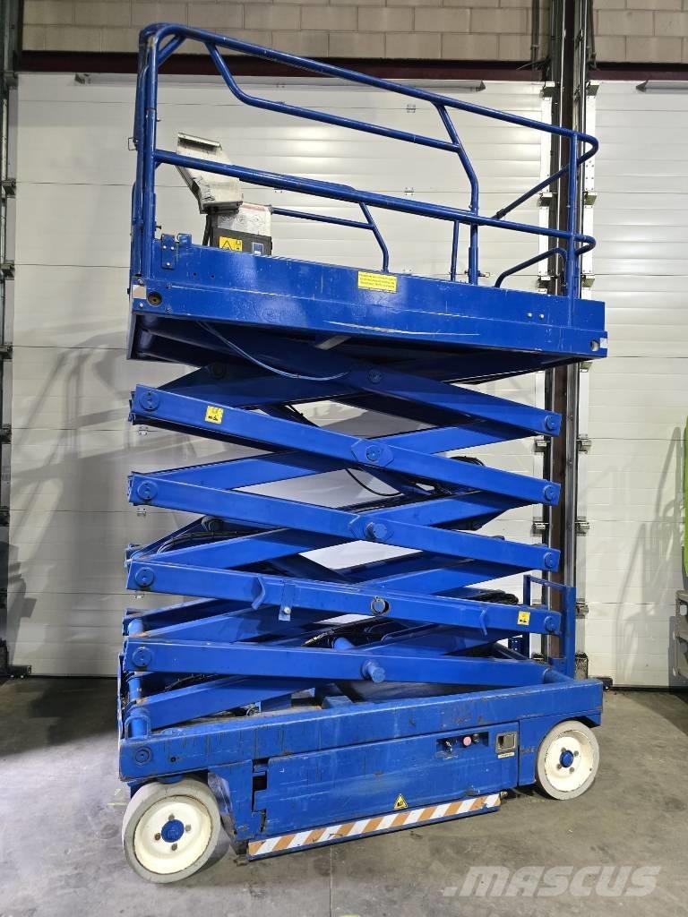 UpRight X32 Piattaforme a pantografo