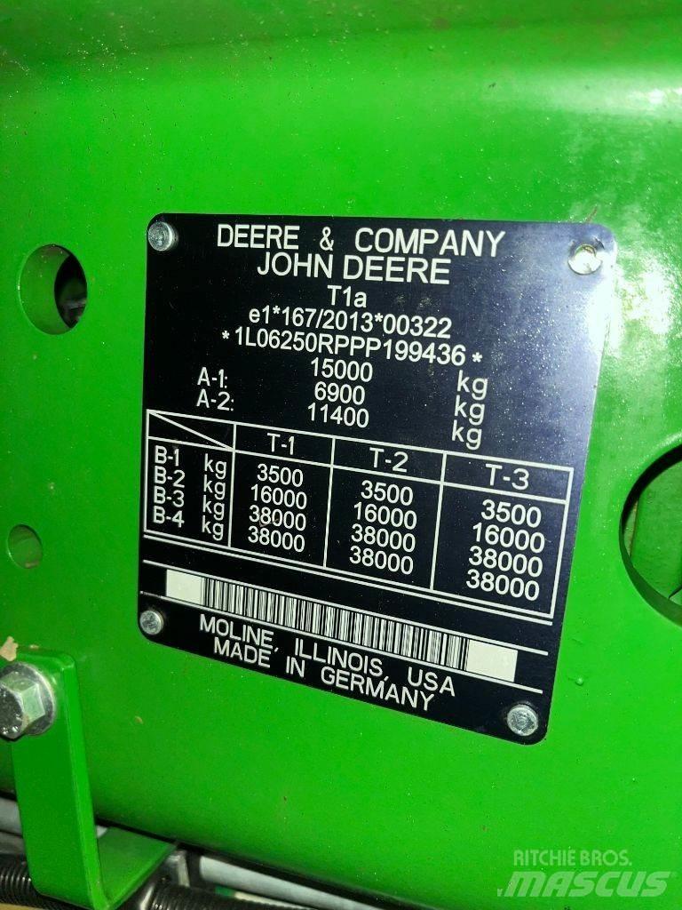 John Deere 6R 250 Trattori