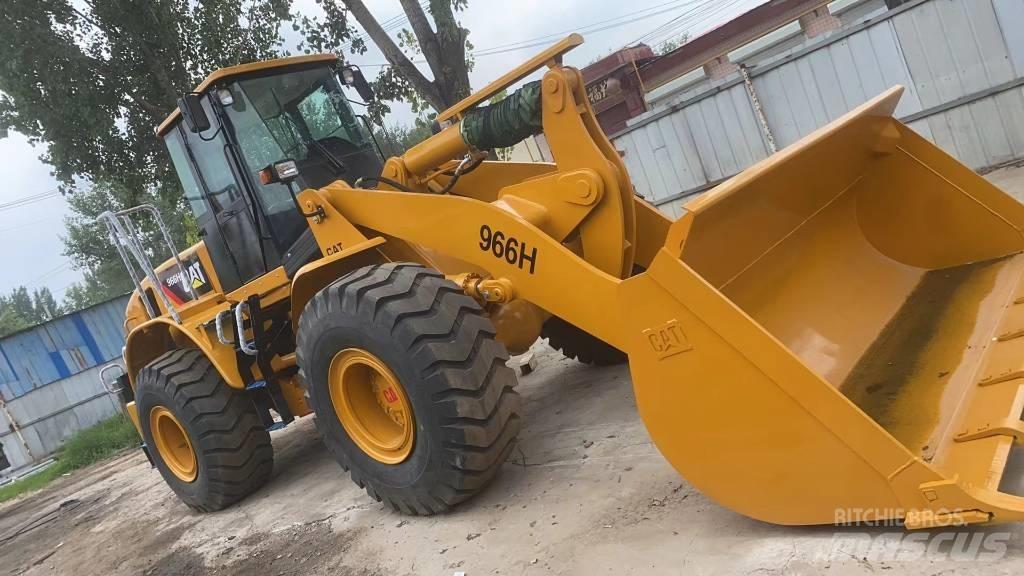 CAT 966 H Pale gommate