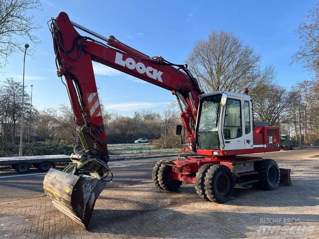 Liebherr 902 Escavatori gommati