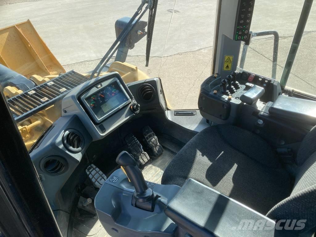 CAT 966 M Pale gommate