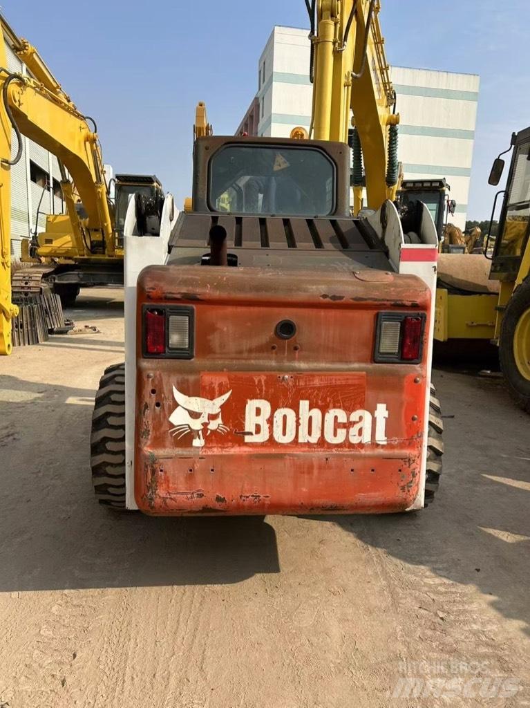 Bobcat S 220 Mini Pale Gommate