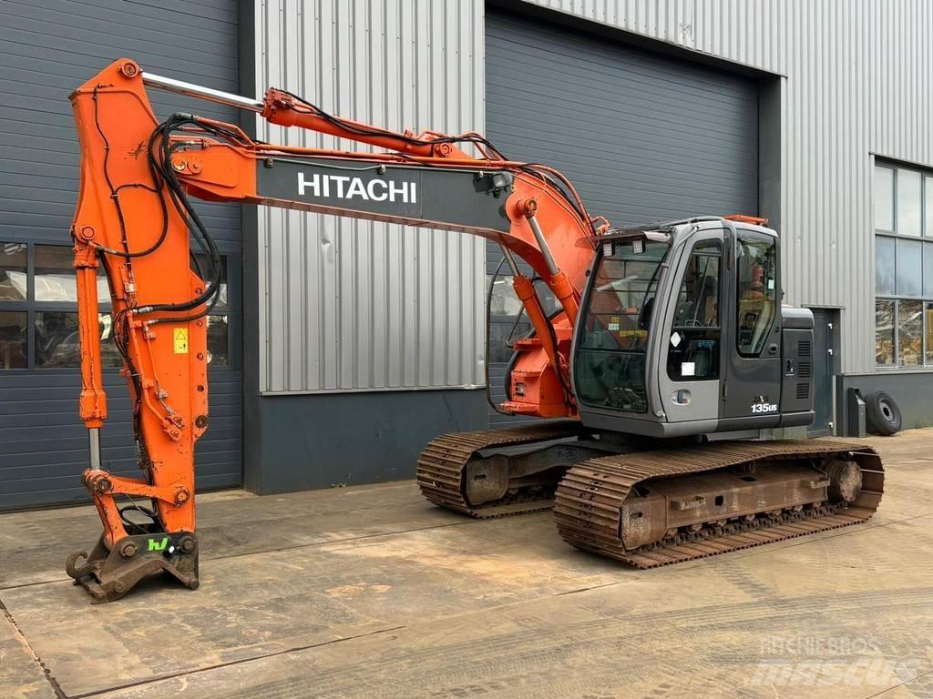 Hitachi ZX135US Escavatori cingolati