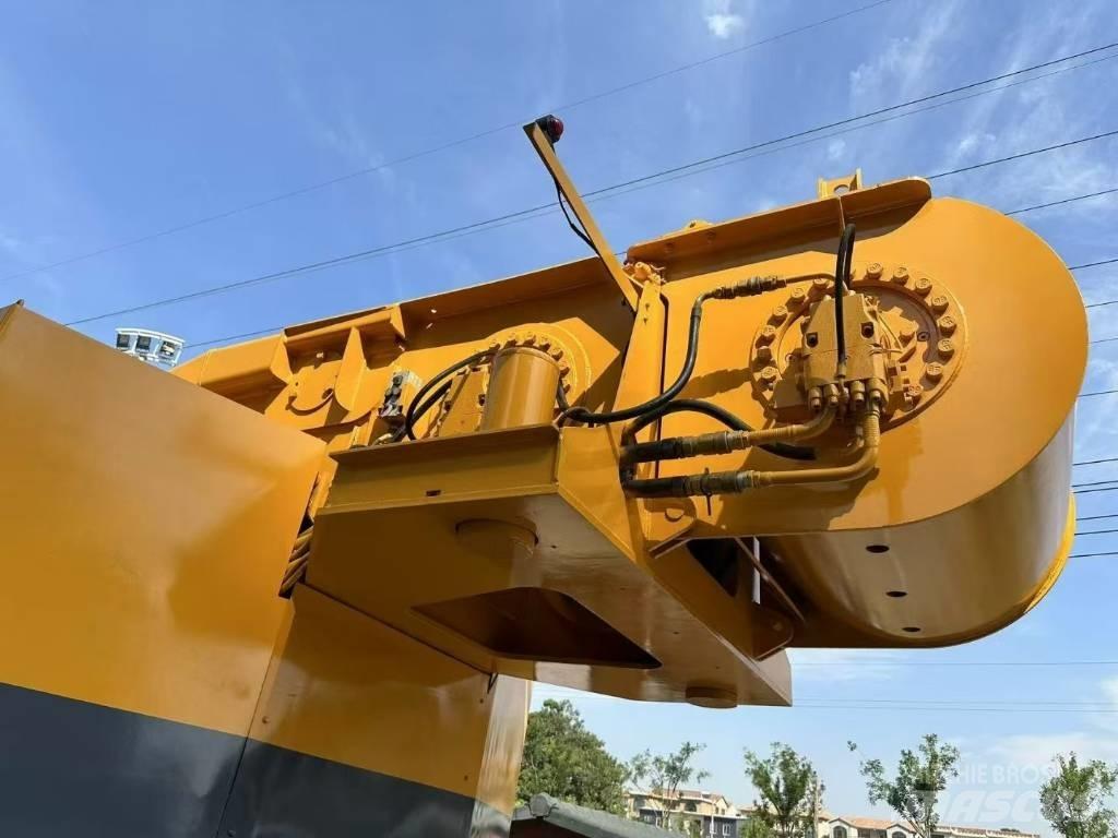 XCMG 130K Gru per tutti i terreni