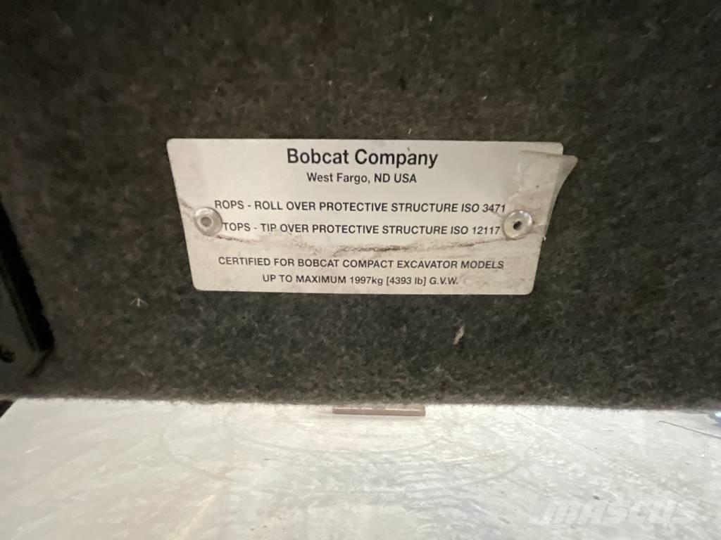 Bobcat E 16 Cabine e interni