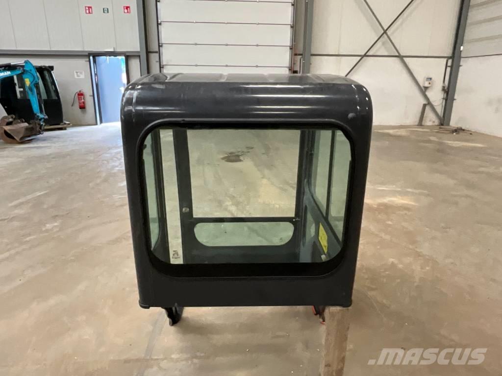 Bobcat E 16 Cabine e interni