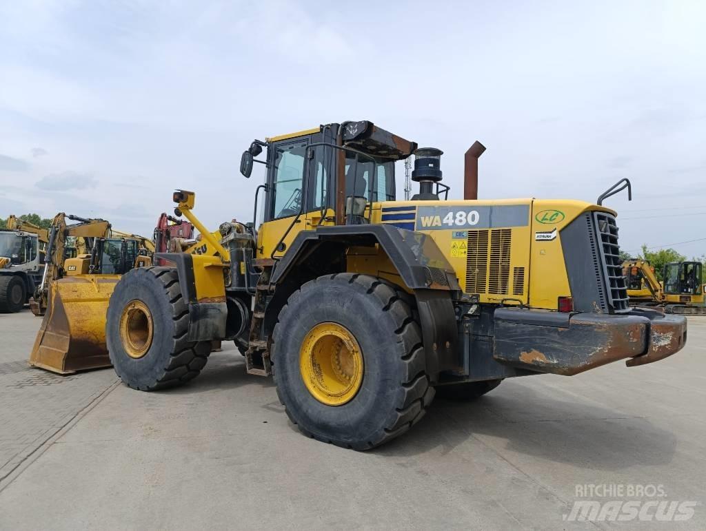Komatsu WA 480-6 Pale gommate