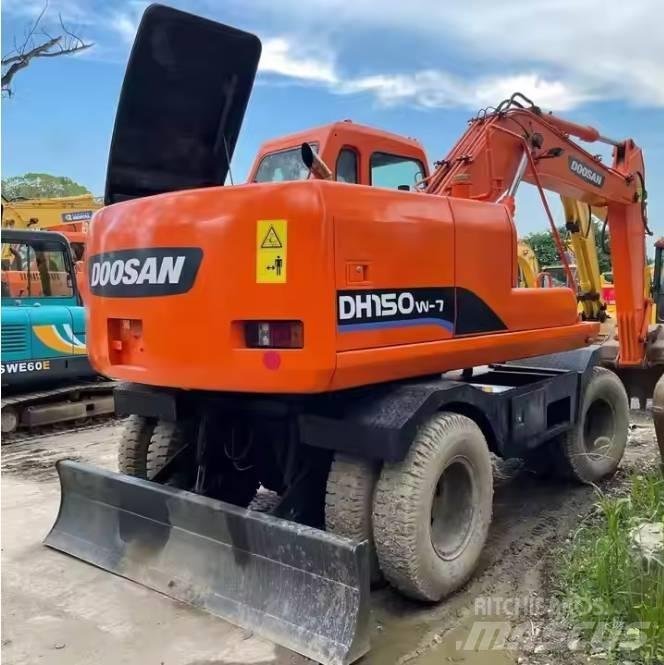 Doosan DH150W-7 Escavatori gommati