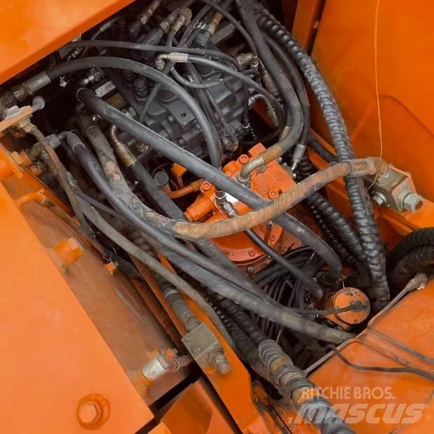 Doosan DH150W-7 Escavatori gommati