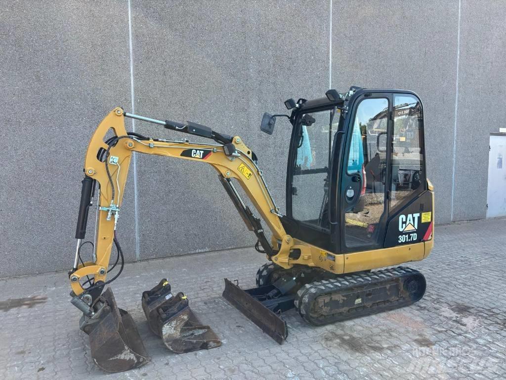 CAT 301.7 D Miniescavatori