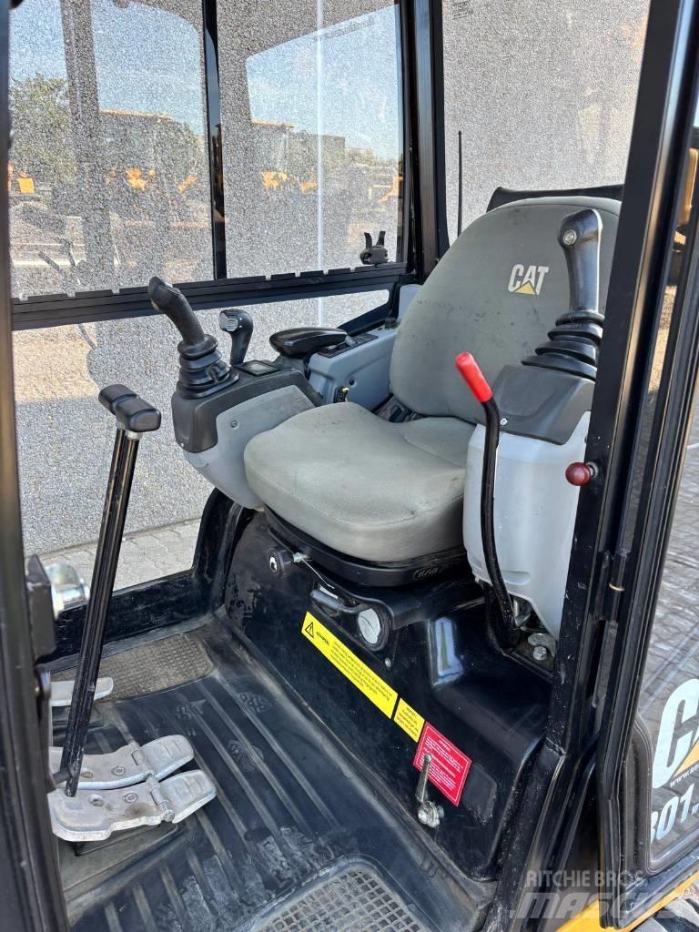 CAT 301.7 D Miniescavatori