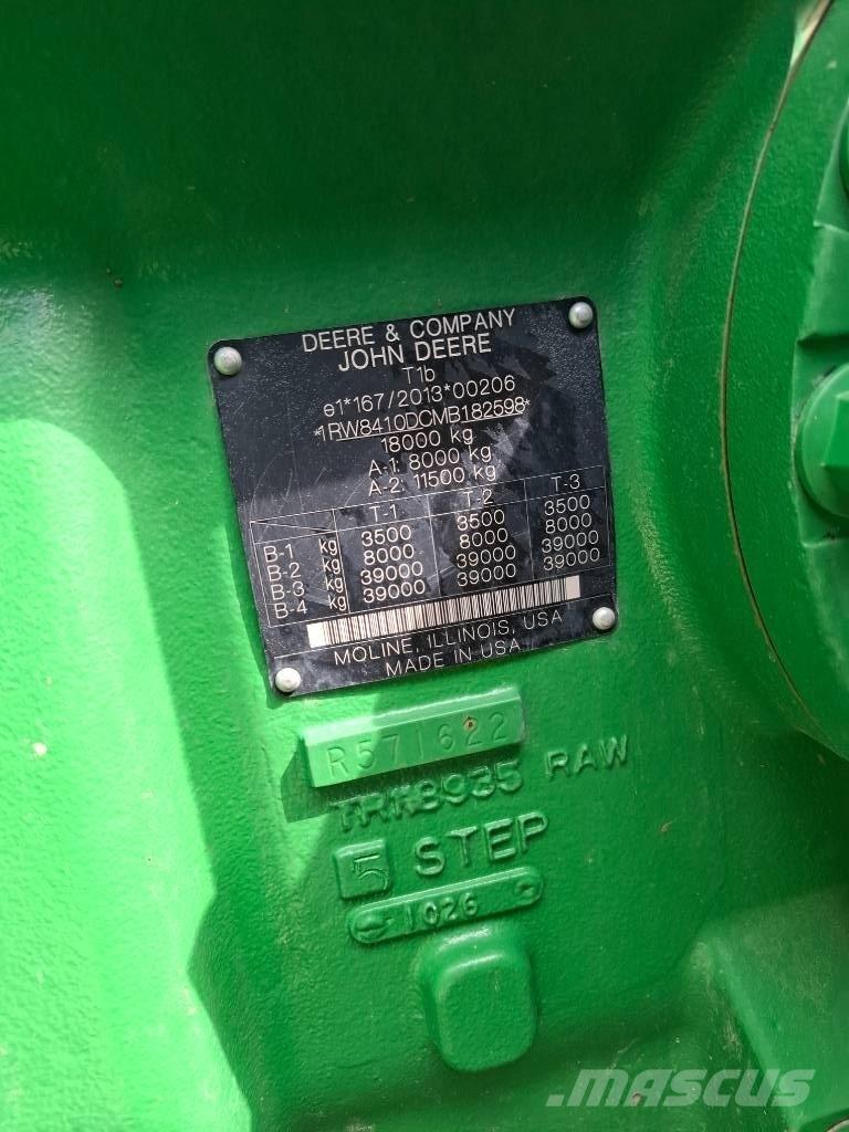 John Deere 8R410 Trattori