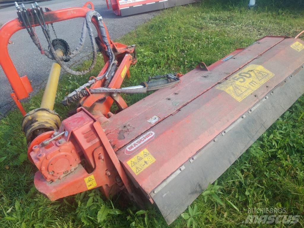Maschio Giraffa 210 Falciatrici/cimatrici per pascoli