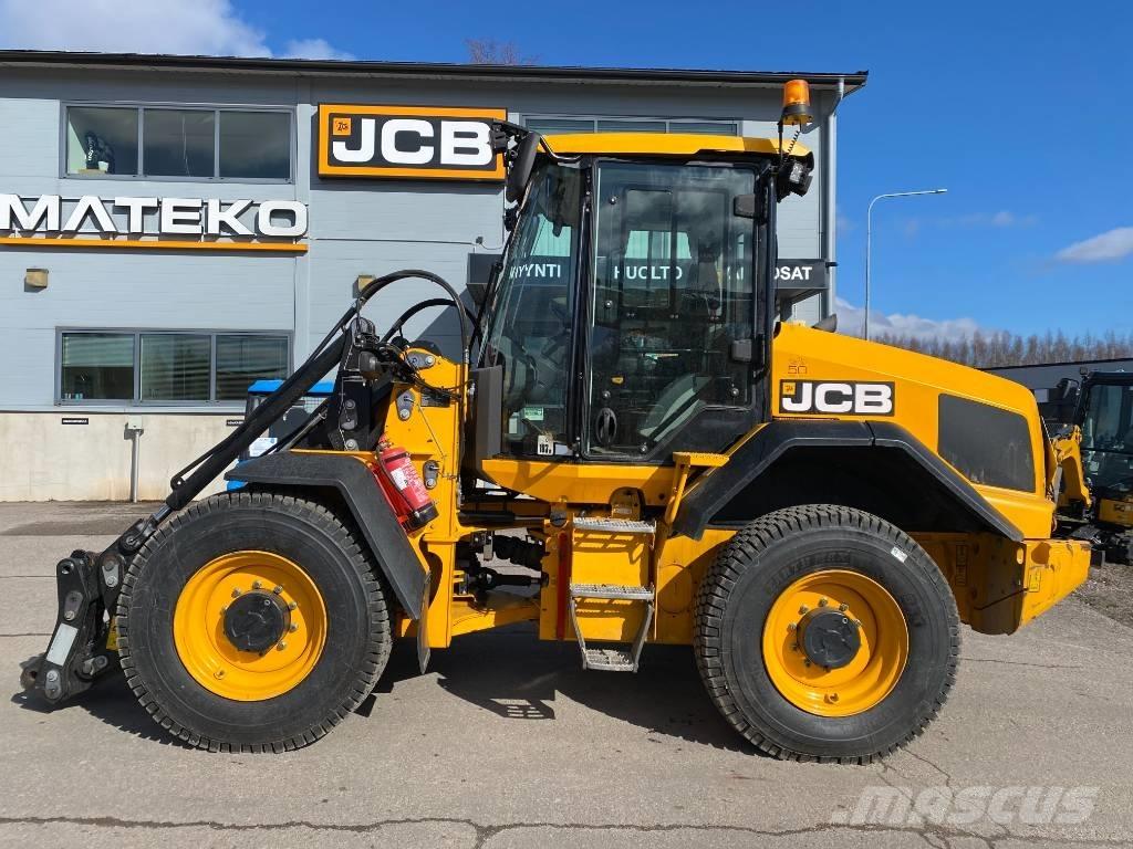 JCB 411 HT T4F Pale gommate