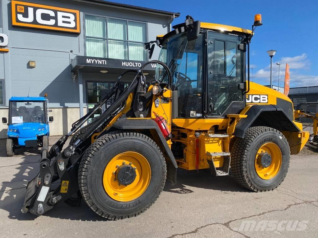 JCB 411 HT T4F Pale gommate