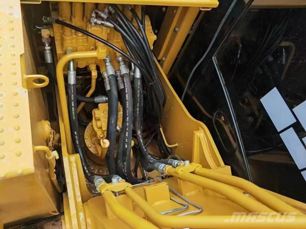 CAT 313GC Escavatori cingolati