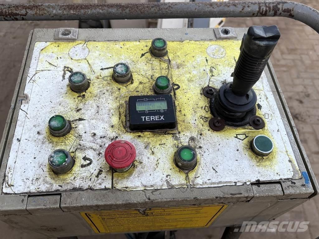 Terex ta33e Piattaforme a braccio articolato