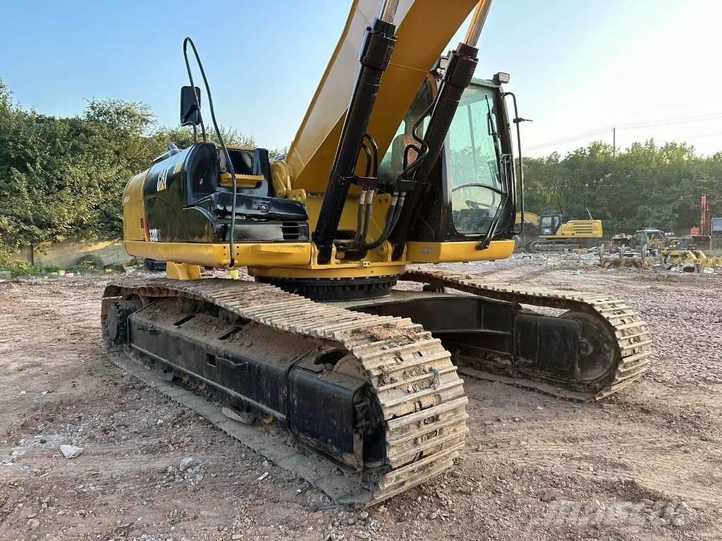 CAT 330DL Escavatori cingolati