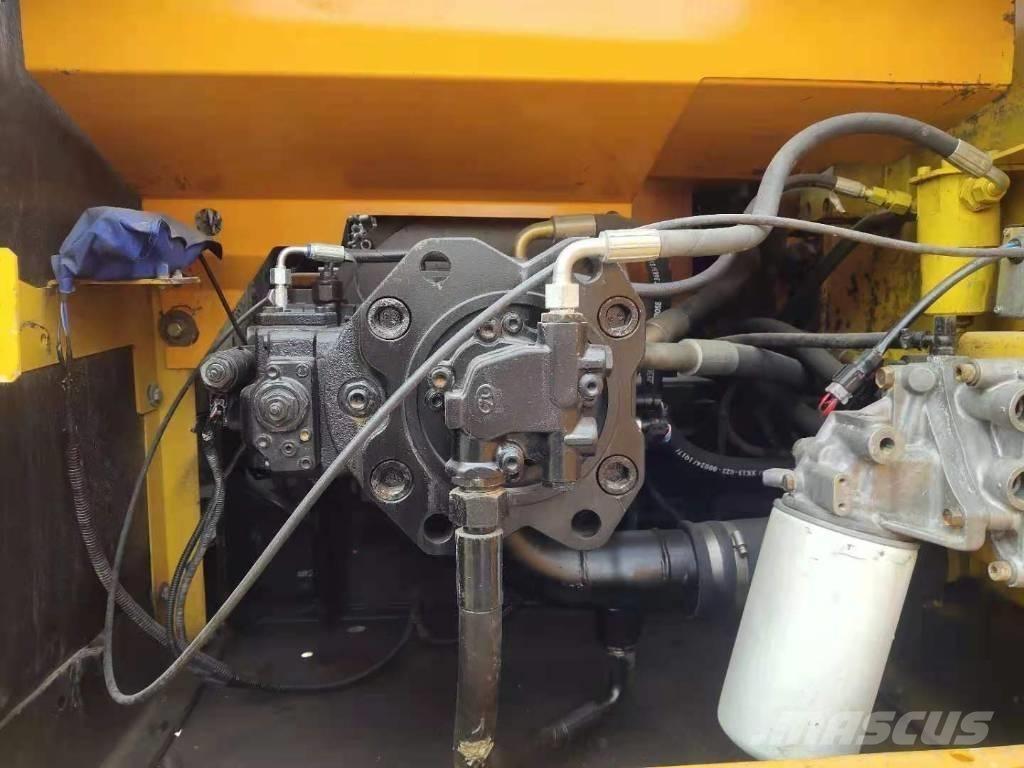 Sany SY 215 C-9 Escavatori cingolati