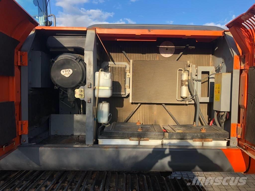 Hitachi ZX 210 LC-3 Escavatori cingolati
