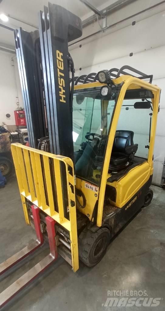 Hyster J 2.0 XN LWB Carrelli elevatori elettrici