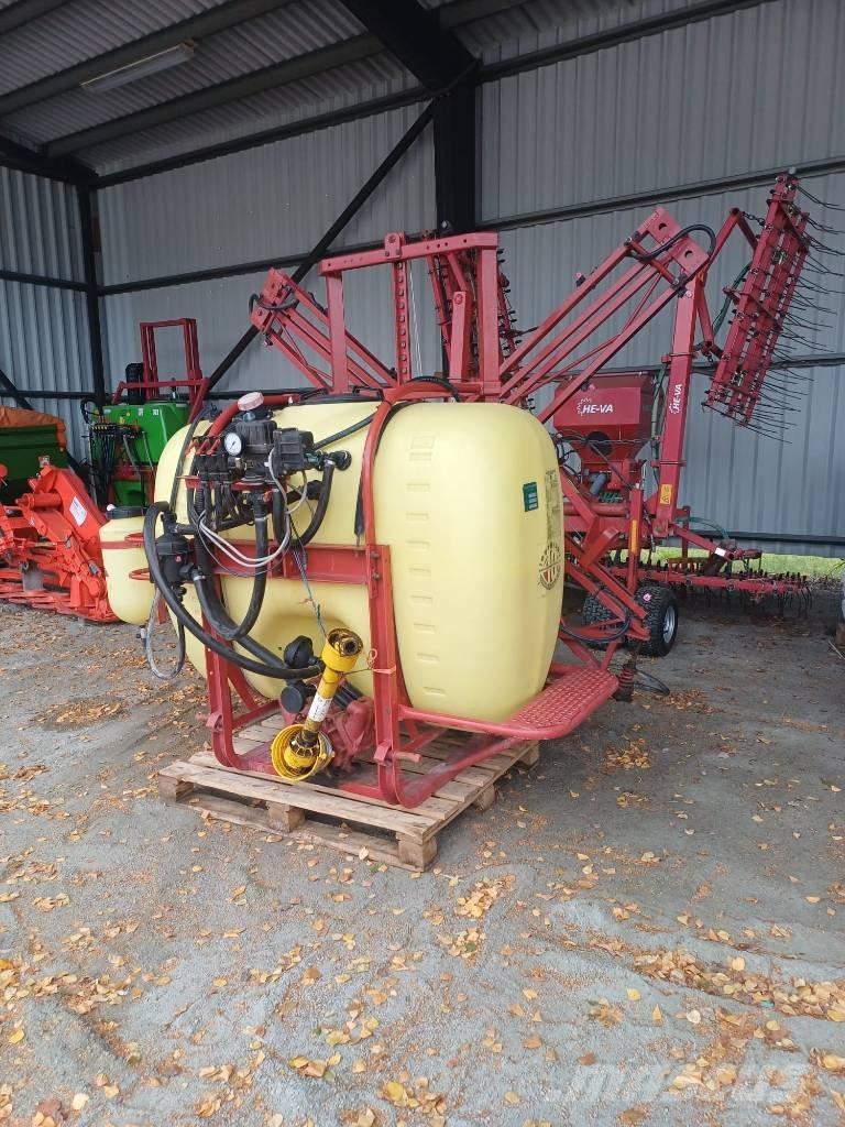 Hardi Master 850l Irroratori montati