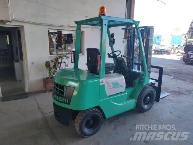 Mitsubishi FD 25 Carrelli elevatori diesel