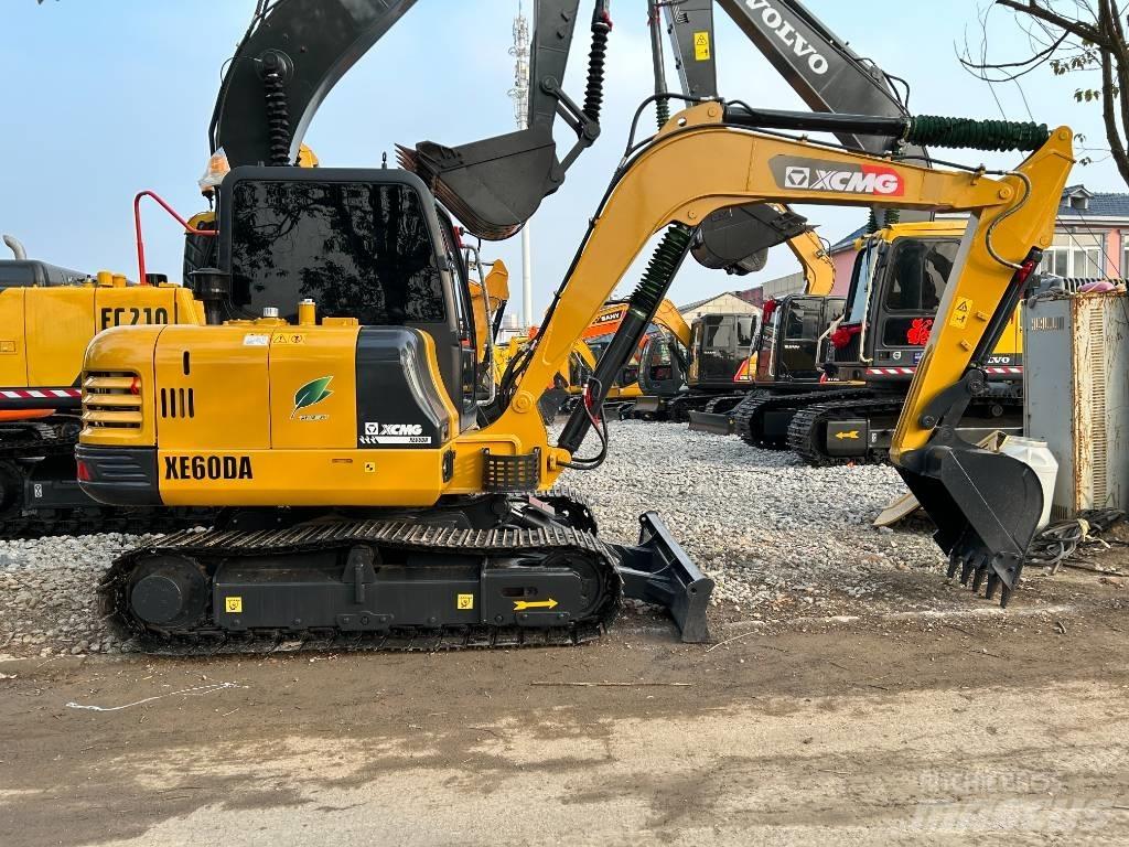 XCMG XE60DA Escavatori medi 7t - 12t