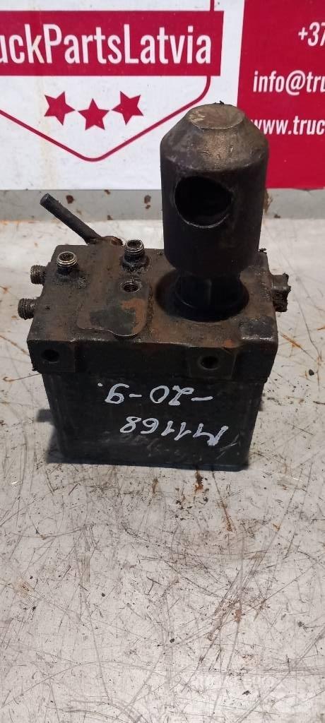 MAN TGS.     85417236020 Componenti idrauliche
