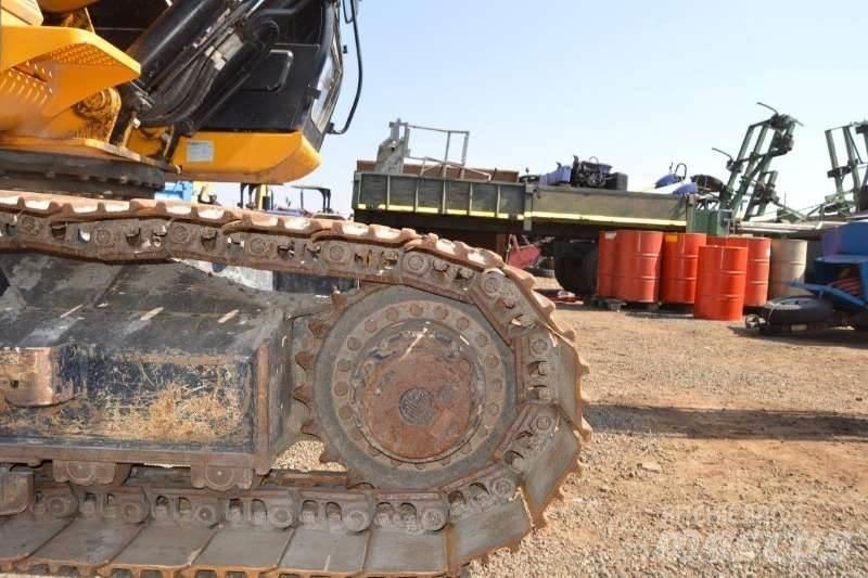 JCB JS205 Miniescavatori