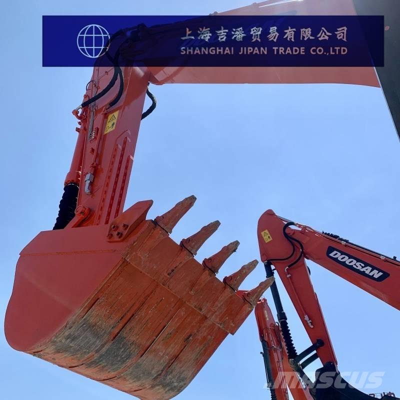 Doosan DX 300 Escavatori cingolati