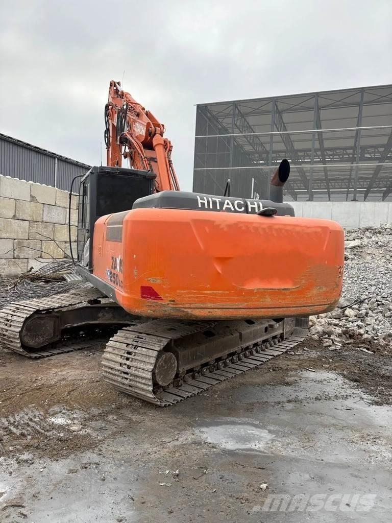 Hitachi ZX250LC-5B Escavatori cingolati
