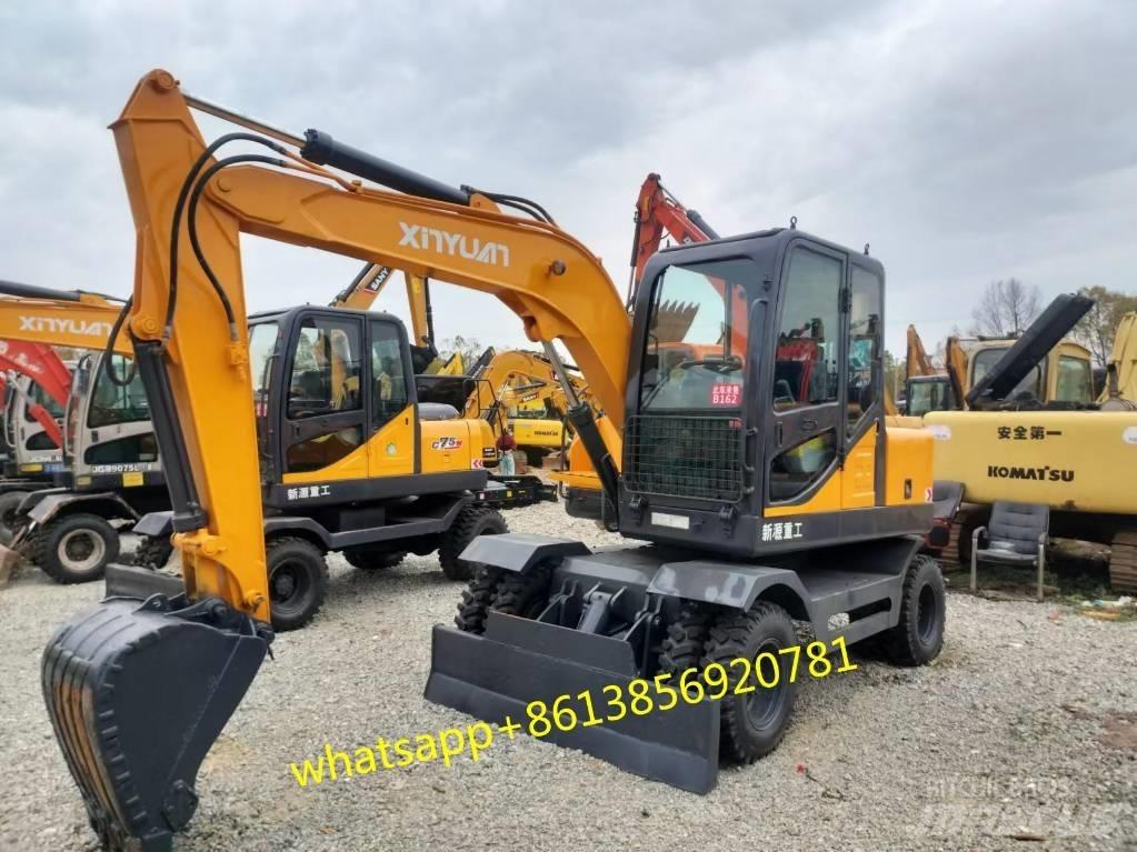 Xinyuan XYB75 Escavatori gommati