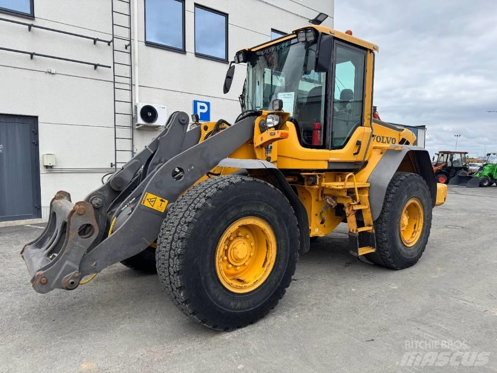 Volvo L 60 F Pale gommate