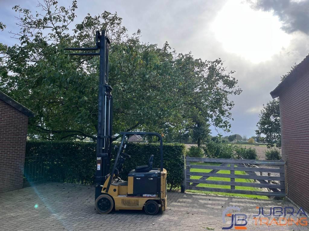 CAT EC25N Carrelli elevatori elettrici