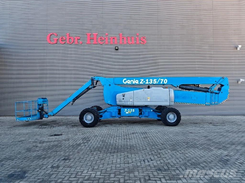 Genie Z-135 Piattaforme a braccio telescopico