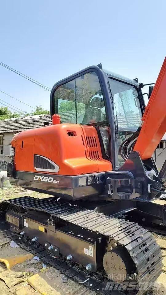 Doosan DX60 Miniescavatori