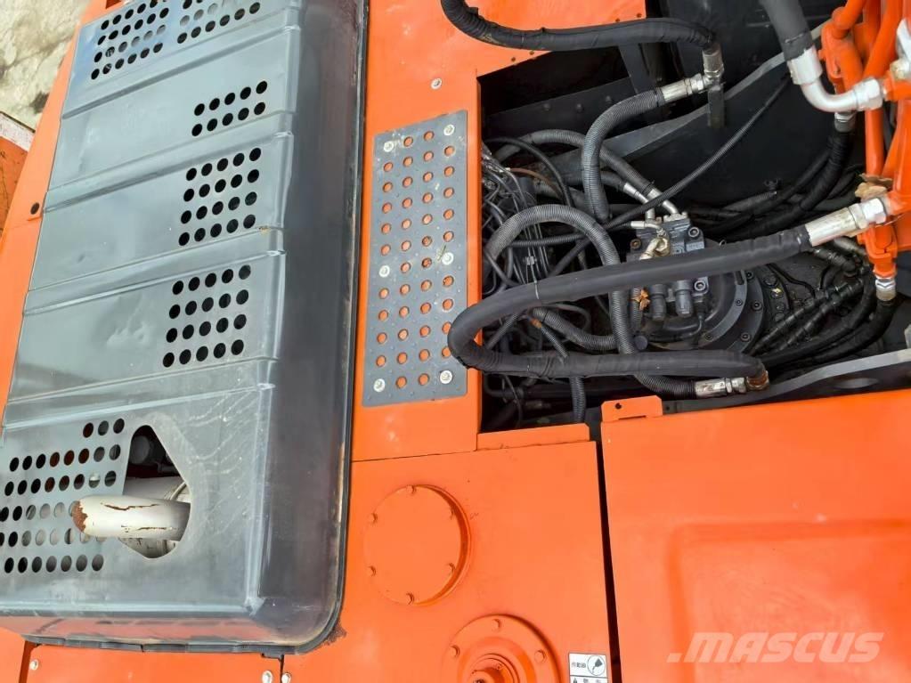 Hitachi ZX 240 HG Escavatori cingolati