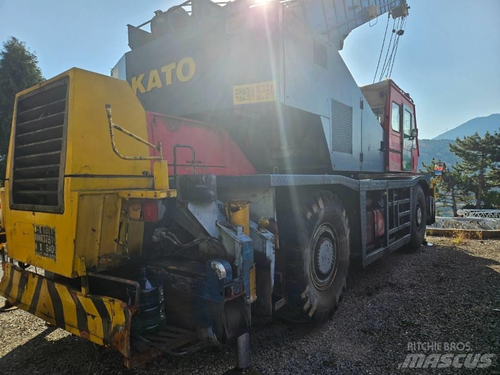 Kato SS 500 Gru per terreni difficili
