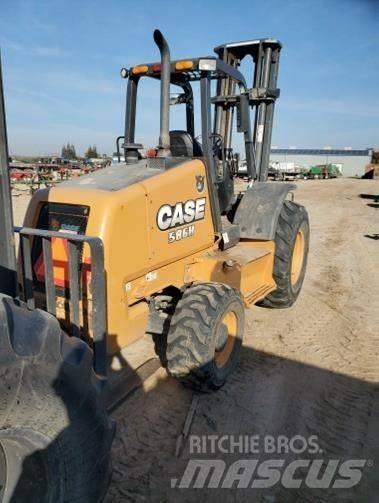 CASE 586H Elevatore per esterni