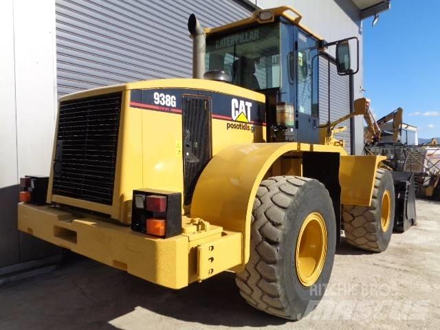 CAT 938 G II Pale gommate