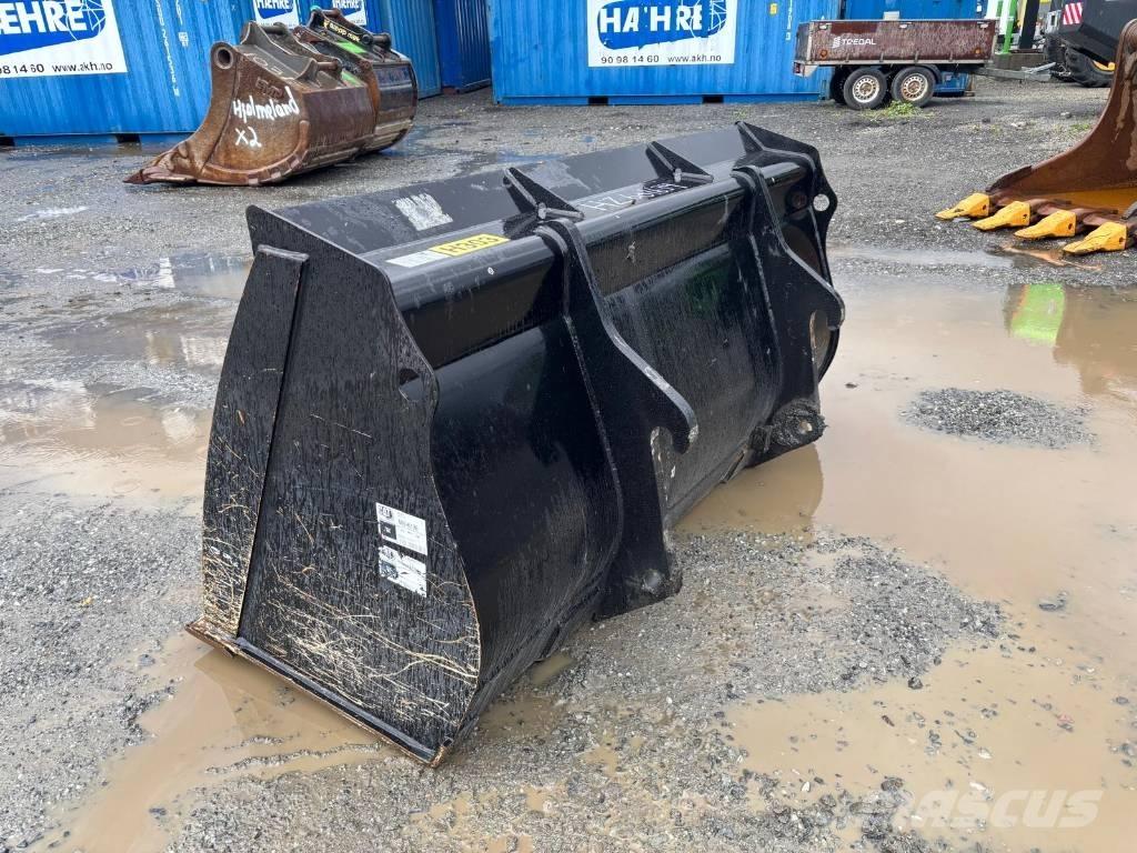 CAT 906 Pale gommate