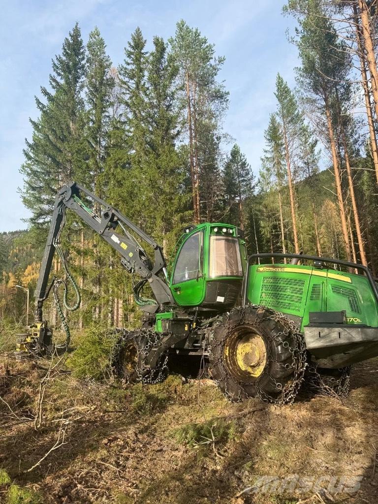 John Deere 1170 E Abbattitrici, Disboscatrici