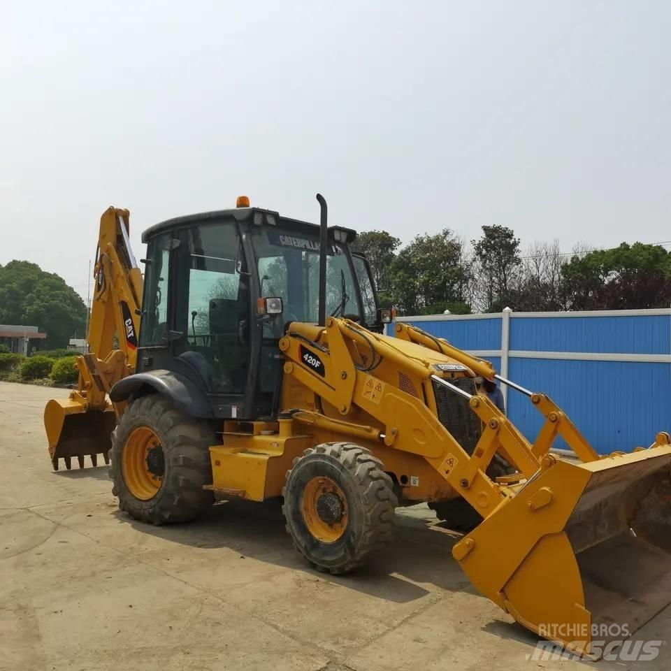 CAT 420 F Terne