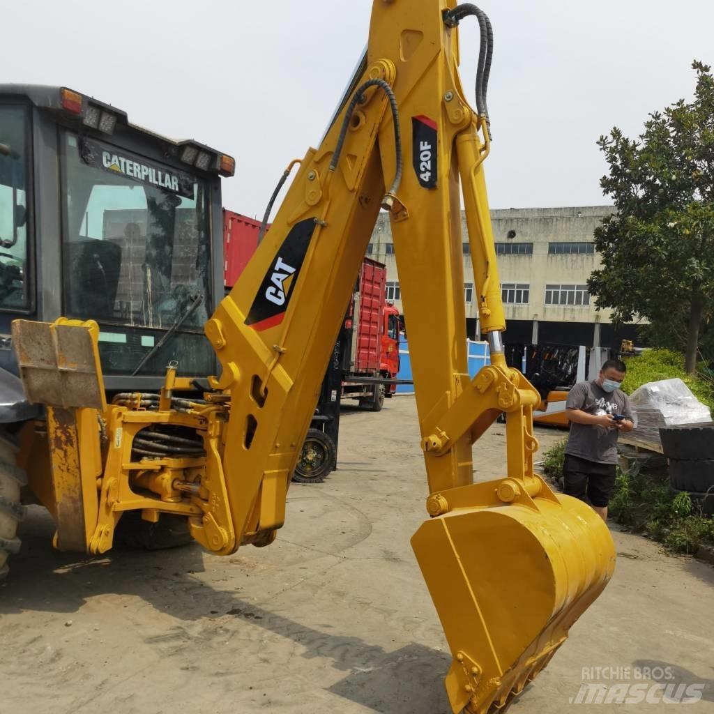 CAT 420 F Terne