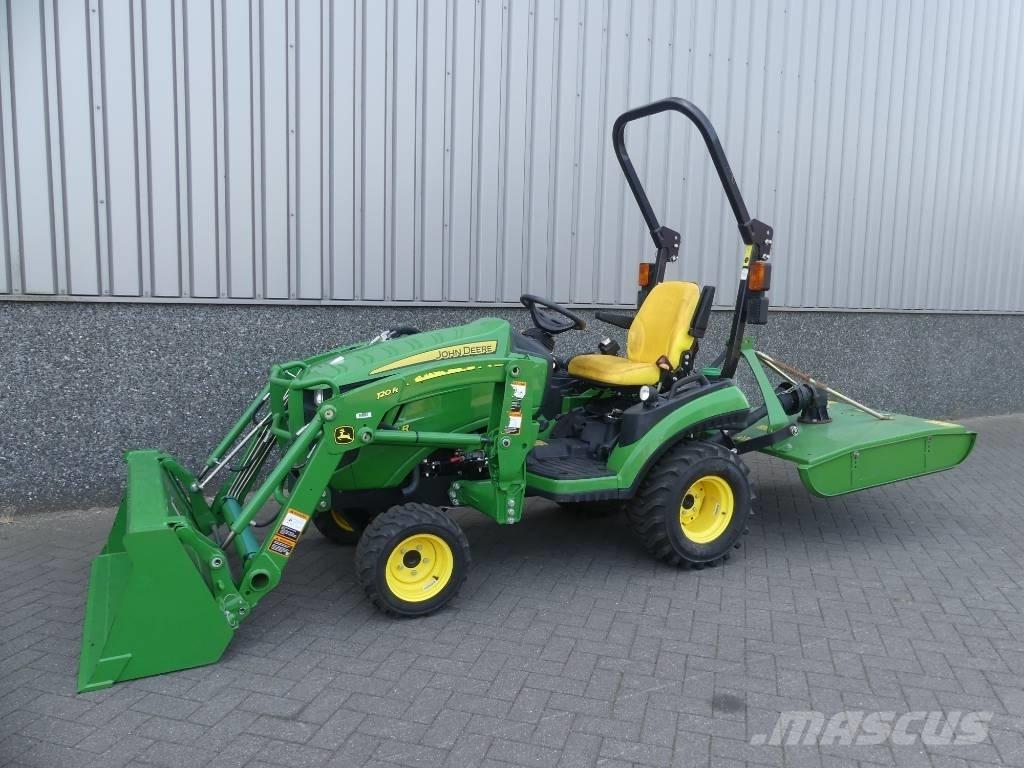 John Deere 1025 R Trattori